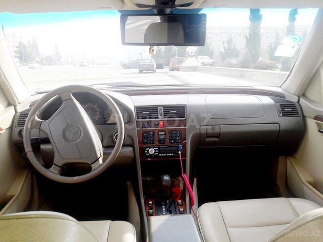 Mercedes C 220 1995, 239,276 km - 2.2 л - Gəncə