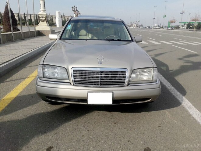 Mercedes C 220 1995, 239,276 km - 2.2 л - Gəncə