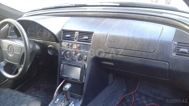Mercedes C 250 1997, 376,000 km - 2.5 l - Bakı
