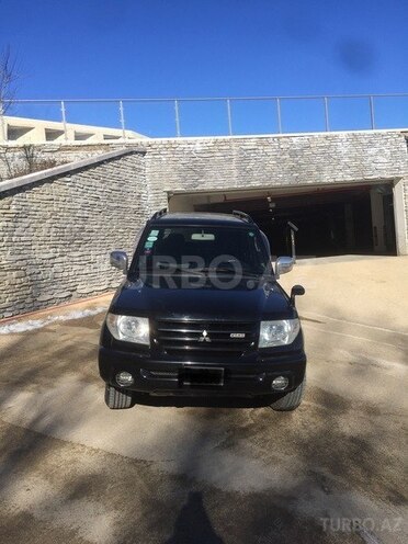 Mitsubishi Pajero io 2001, 162,000 km - 2.0 л - Bakı
