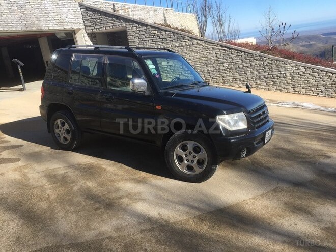 Mitsubishi Pajero io 2001, 162,000 km - 2.0 л - Bakı