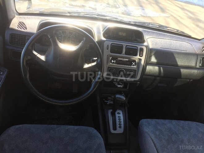 Mitsubishi Pajero io 2001, 162,000 km - 2.0 л - Bakı