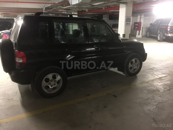 Mitsubishi Pajero io 2001, 162,000 km - 2.0 л - Bakı