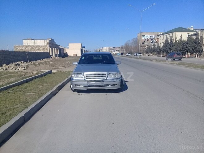 Mercedes C 180 1997, 320,000 km - 1.8 l - Bakı