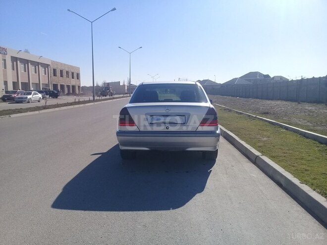 Mercedes C 180 1997, 320,000 km - 1.8 l - Bakı