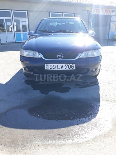Opel Vectra 1999, 273,000 km - 2.0 l - Sumqayıt