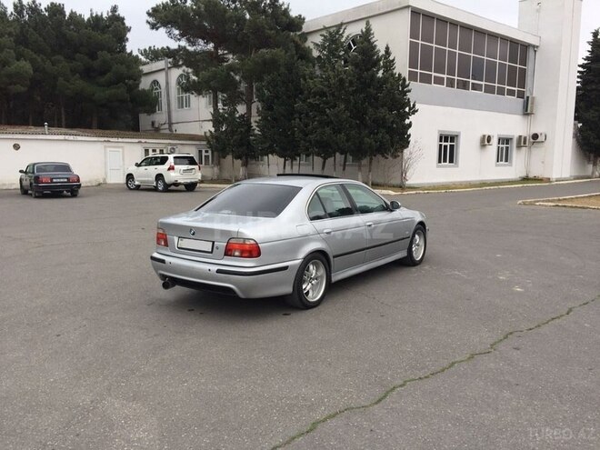 BMW 535 2001, 245,000 km - 3.5 l - Sumqayıt