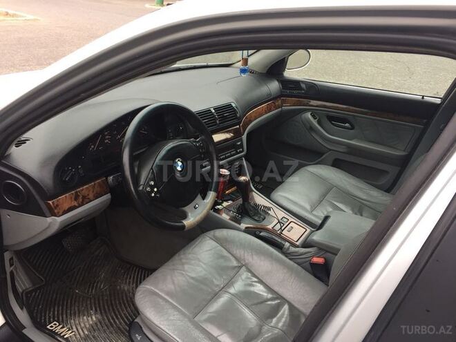BMW 535 2001, 245,000 km - 3.5 l - Sumqayıt