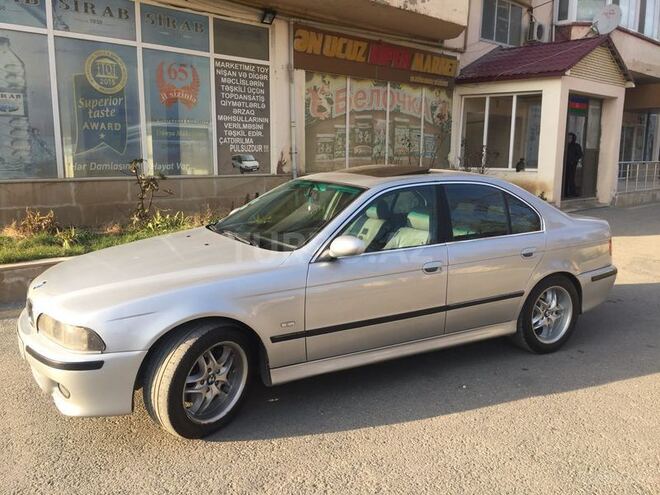 BMW 535 2001, 245,000 km - 3.5 l - Sumqayıt