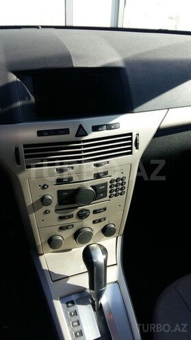 Opel Astra 2008, 322,000 km - 1.9 л - Bakı