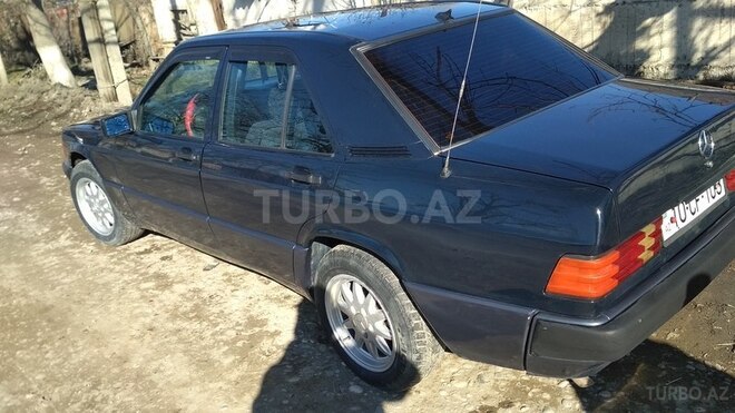 Mercedes E 180 1990, 350,000 km - 2.0 л - Xaçmaz