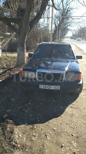 Mercedes E 180 1990, 350,000 km - 2.0 л - Xaçmaz