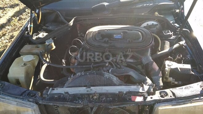 Mercedes E 180 1990, 350,000 km - 2.0 л - Xaçmaz