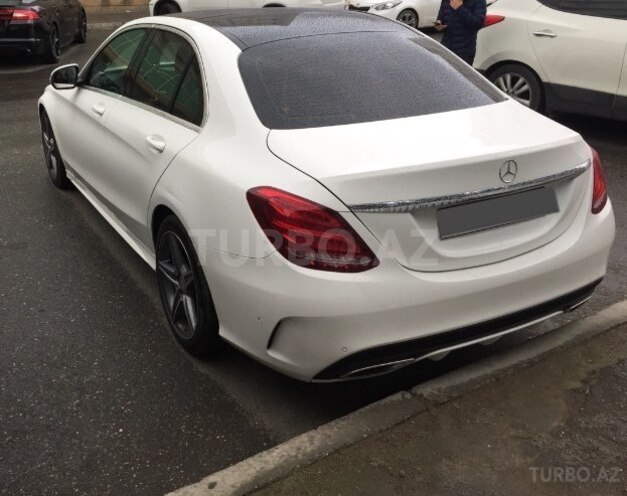Mercedes C 180 2015, 25,000 km - 1.8 l - Bakı