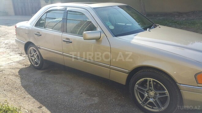 Mercedes C 230 1997, 19,000 km - 2.3 l - Bakı