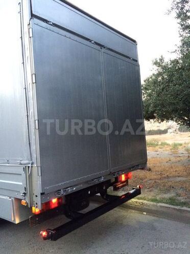 Mercedes Vario 2006, 250,000 km - 4.3 л - Sumqayıt
