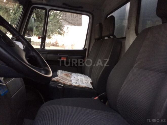 Mercedes Vario 2006, 250,000 km - 4.3 л - Sumqayıt