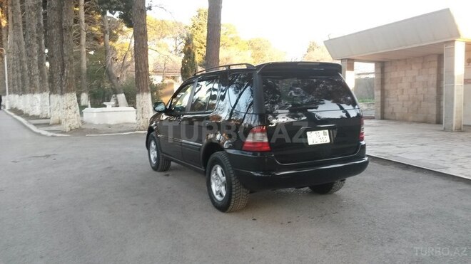Mercedes ML 320 2002, 147,200 km - 3.2 l - Sumqayıt