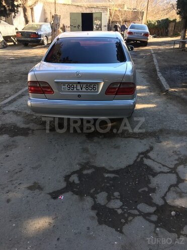 Mercedes E 280 2000, 254,890 km - 2.8 l - Bakı