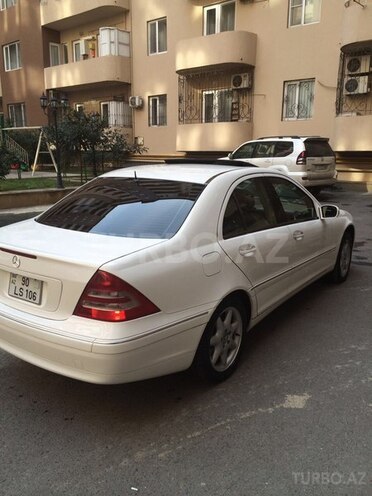 Mercedes C 240 2002, 200,000 km - 2.6 l - Bakı