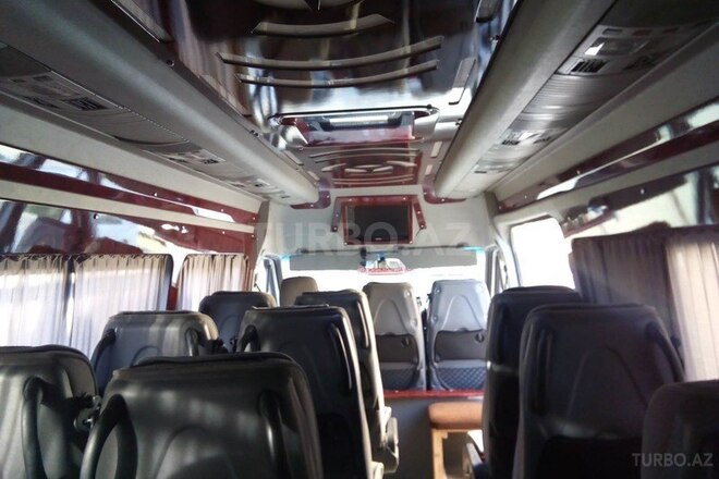 Mercedes Sprinter 313 2005, 300,000 km - 2.2 l - Şirvan