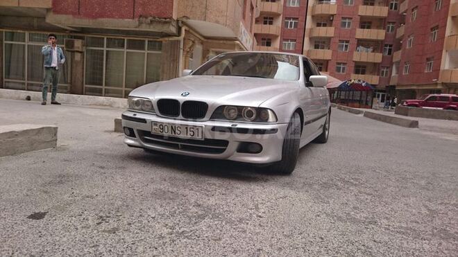 BMW 535 0, 200,000 km - 3.5 l - Bakı