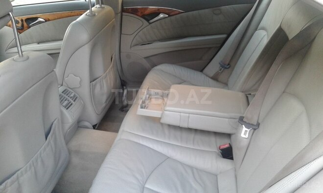 Mercedes E 320 2002, 242,000 km - 3.2 l - Bakı