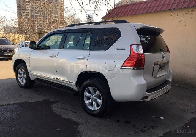 Toyota Prado 2012, 86,000 km - 2.7 l - Bakı