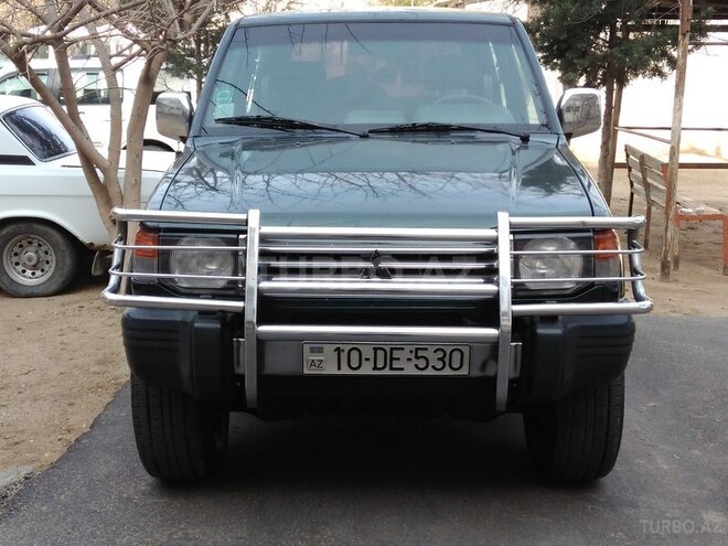 Mitsubishi Pajero 1995, 410,000 km - 2.5 л - Sumqayıt