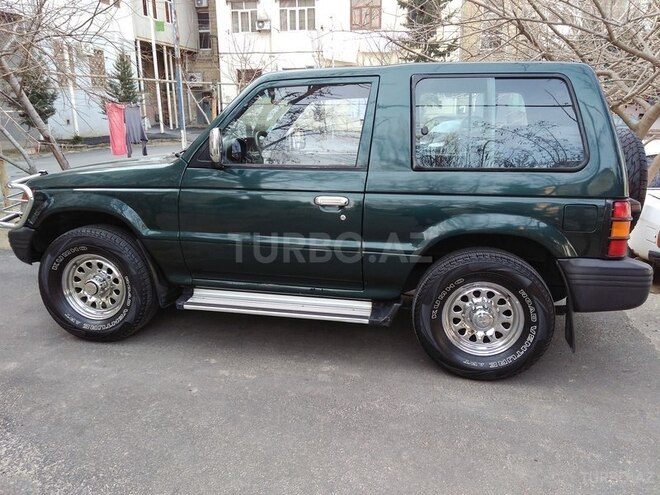 Mitsubishi Pajero 1995, 410,000 km - 2.5 л - Sumqayıt