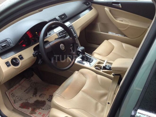 Volkswagen Passat 2006, 117,000 km - 2.0 l - Bakı