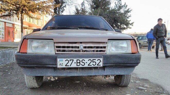 LADA (VAZ) 2109 1994, 200,000 km - 1.5 l - Quba