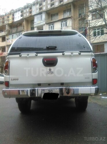 Mitsubishi L200 2014, 53,000 km - 2.5 l - Bakı