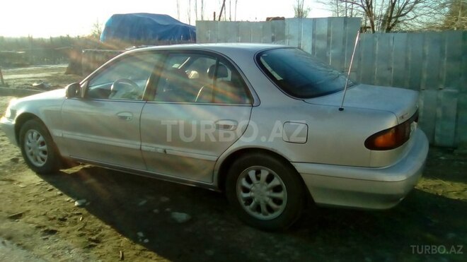 Hyundai Sonata 1996, 2,800,000 km - 2.0 l - Ucar
