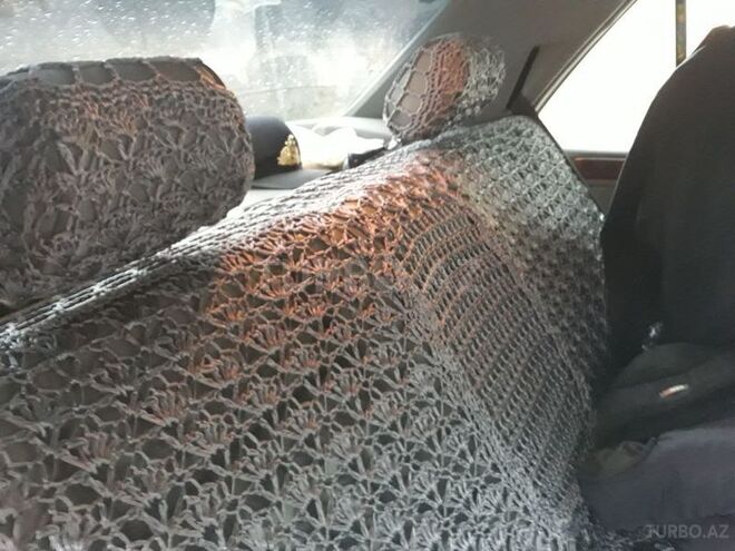 Mercedes E 200 1991, 270,000 km - 2.0 l - Bakı