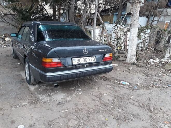 Mercedes E 200 1991, 270,000 km - 2.0 l - Bakı