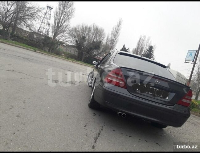 Mercedes C 200 2000, 260,000 km - 2.1 l - Mingəçevir