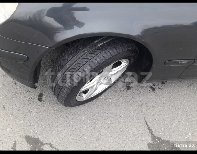 Mercedes C 200 2000, 260,000 km - 2.1 l - Mingəçevir