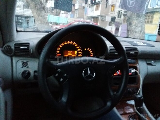 Mercedes C 200 2000, 260,000 km - 2.1 l - Mingəçevir