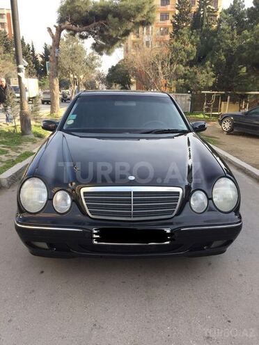 Mercedes E 240 2000, 295,000 km - 2.6 l - Bakı