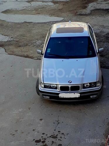 BMW 320 1994, 300,000 km - 2.0 л - Bakı