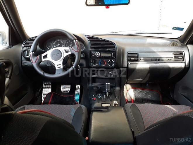 BMW 320 1994, 300,000 km - 2.0 л - Bakı