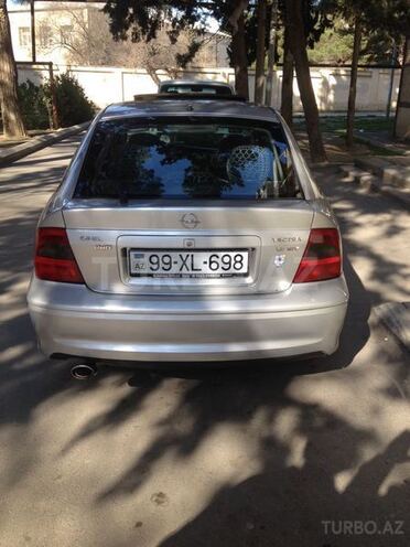 Opel Vectra 1999, 257,000 km - 1.8 л - Bakı