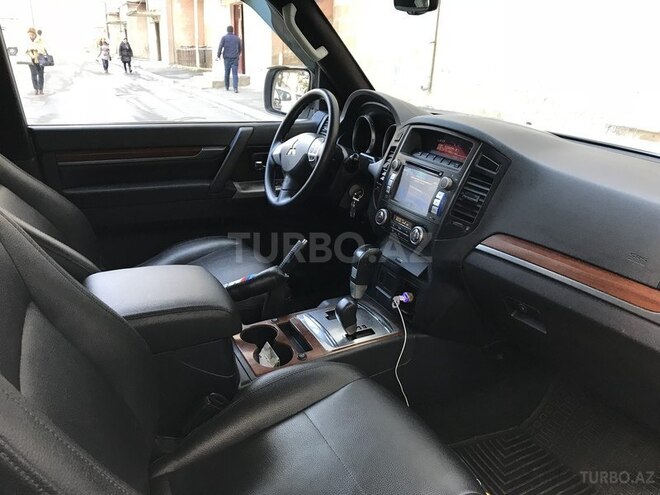 Mitsubishi Pajero 2007, 164,000 km - 3.0 l - Bakı