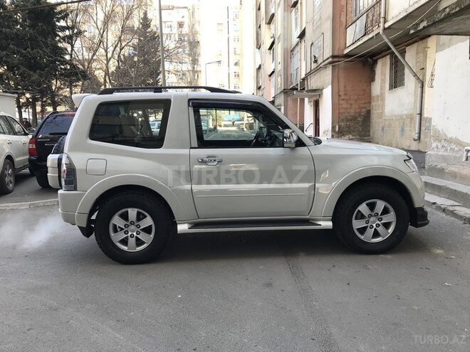 Mitsubishi Pajero 2007, 164,000 km - 3.0 l - Bakı