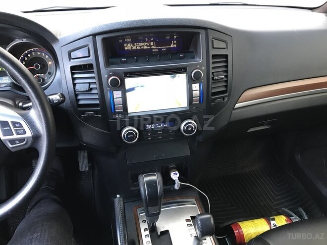 Mitsubishi Pajero 2007, 164,000 km - 3.0 l - Bakı