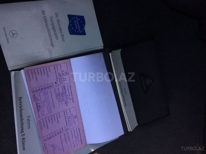 Mercedes E 240 1998, 178,000 km - 2.4 l - Bakı