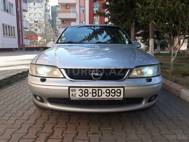 Opel Vectra 2001, 300,000 km - 1.8 l - Bakı