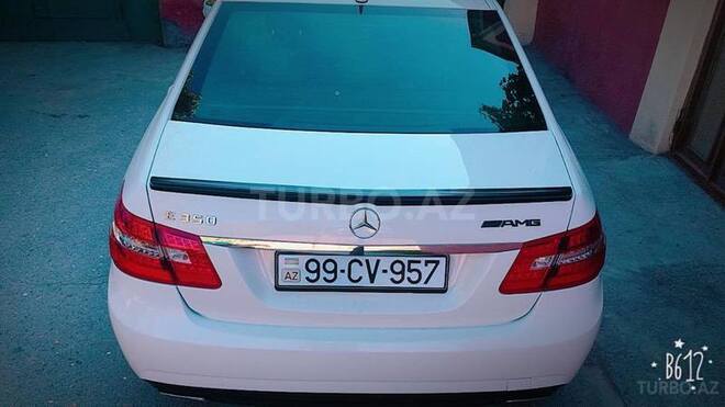 Mercedes E 350 2009, 180,000 km - 3.5 l - Bakı