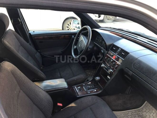 Mercedes C 180 1998, 124,500 km - 1.8 l - Bakı
